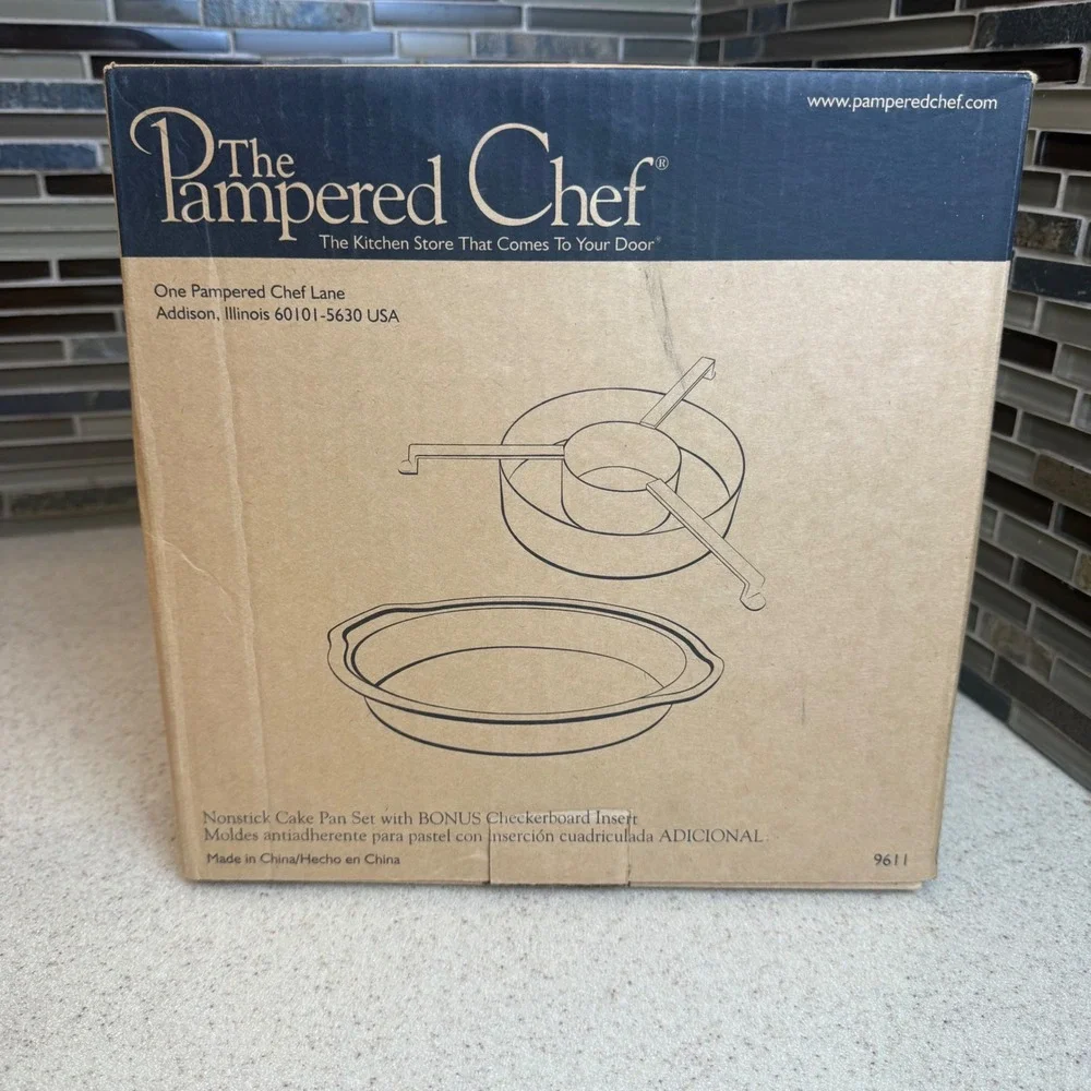 NEW The Pampered Chef Nonstick Cake Pan‎ Set (3) w/ Checkerboard Insert 9611 NIB